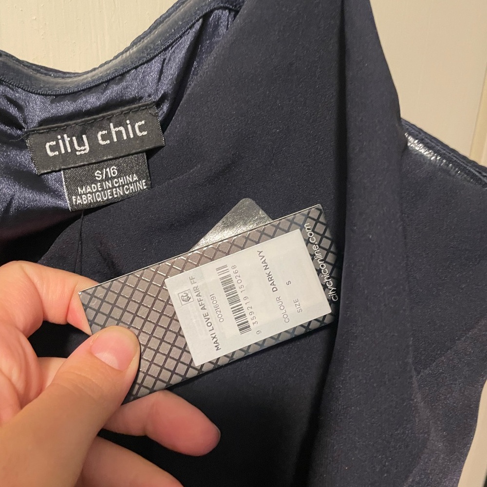 NWT City Chic Navy dress - Picture 6 of 6
